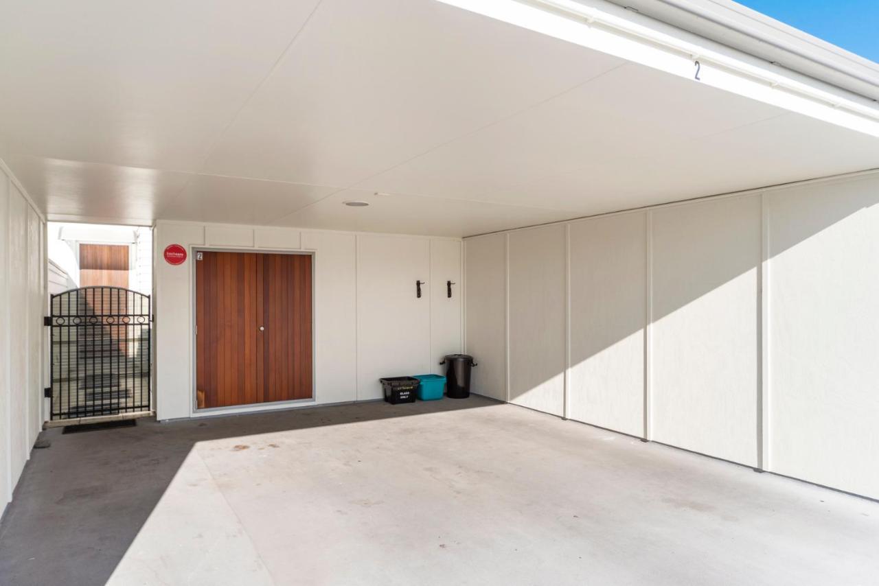 Lakeview Luxury - Taupo Holiday Apartment Dış mekan fotoğraf
