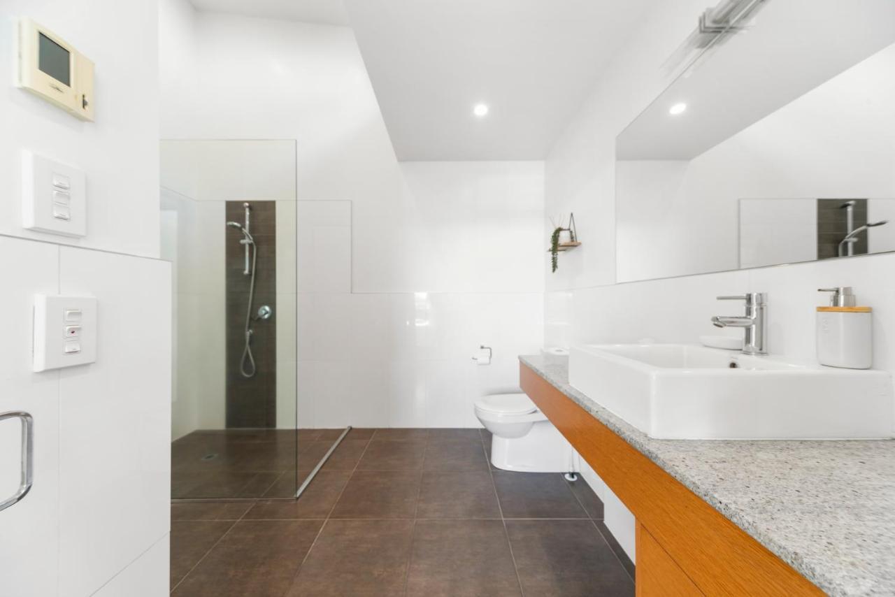 Lakeview Luxury - Taupo Holiday Apartment Dış mekan fotoğraf